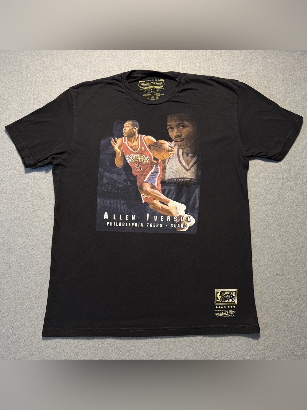 Mitchell & Ness Allen Iverson 76ers T Shirt Men XL Black Hardwood Classics NBA